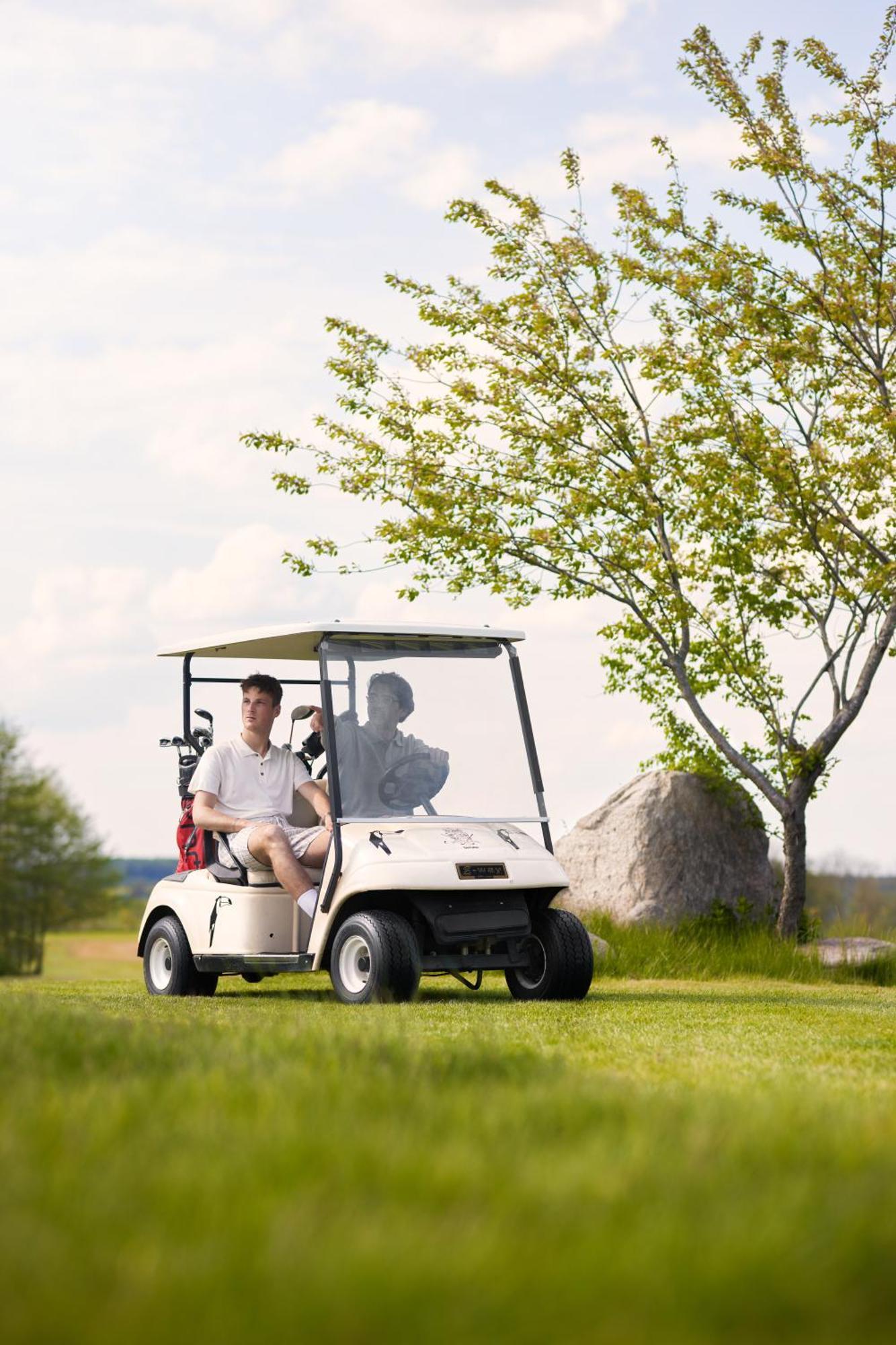 Van Der Valk Golfhotel Serrahn - Adult Only Exteriör bild